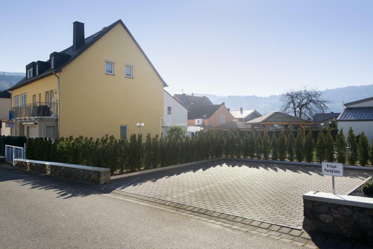 Gaestehaus Edith, 4-Sterne, 2-4 Personen Trittenheim Buitenkant foto